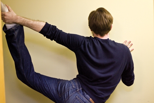 Stretching - Wayne Husdon - cmyk